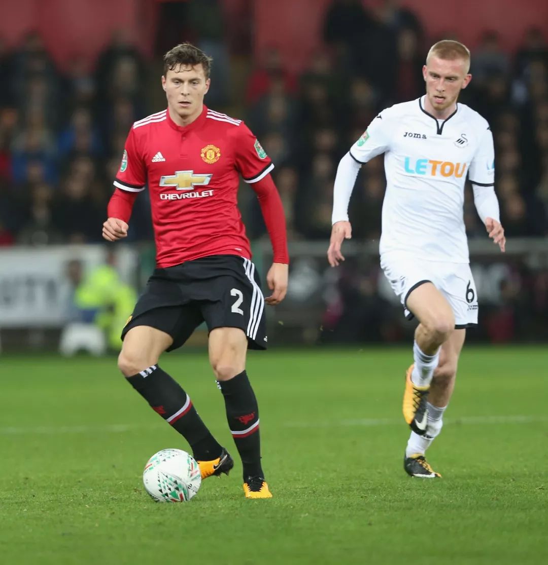 中场球员的 中场球员的